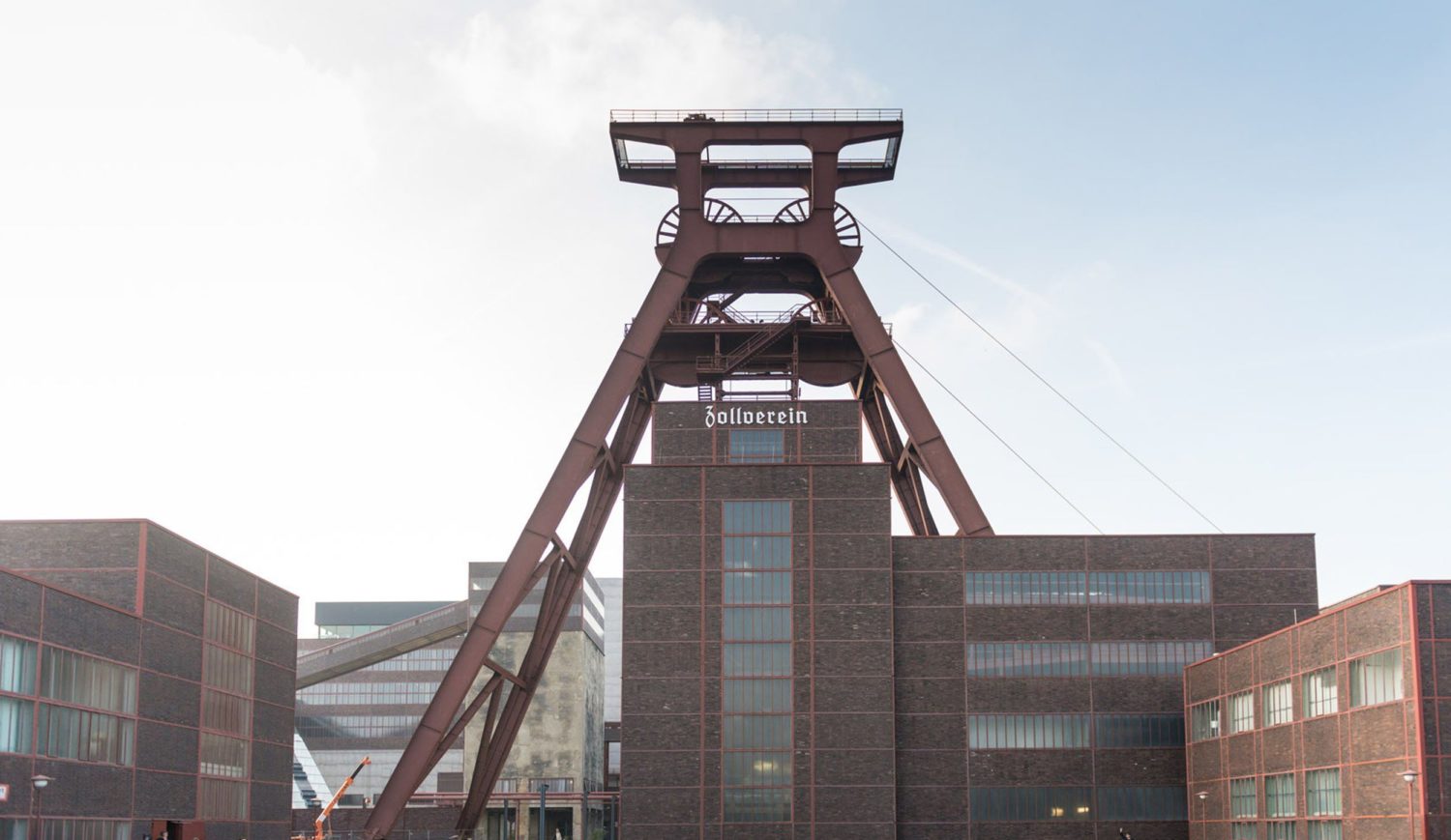 Once the world's most productive coal mine, today an impressive industrial monument: the Zollverein Coal Mine Industrial Complex in Essen © Tourismus-NRW-e.V./Dominik Ketz
