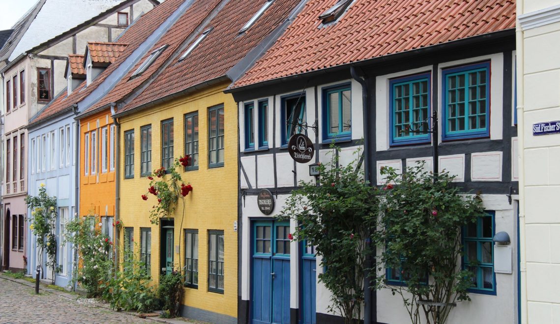 Numerous alleys with colorful facades crisscross the center of Germany's northernmost city © TA.SH