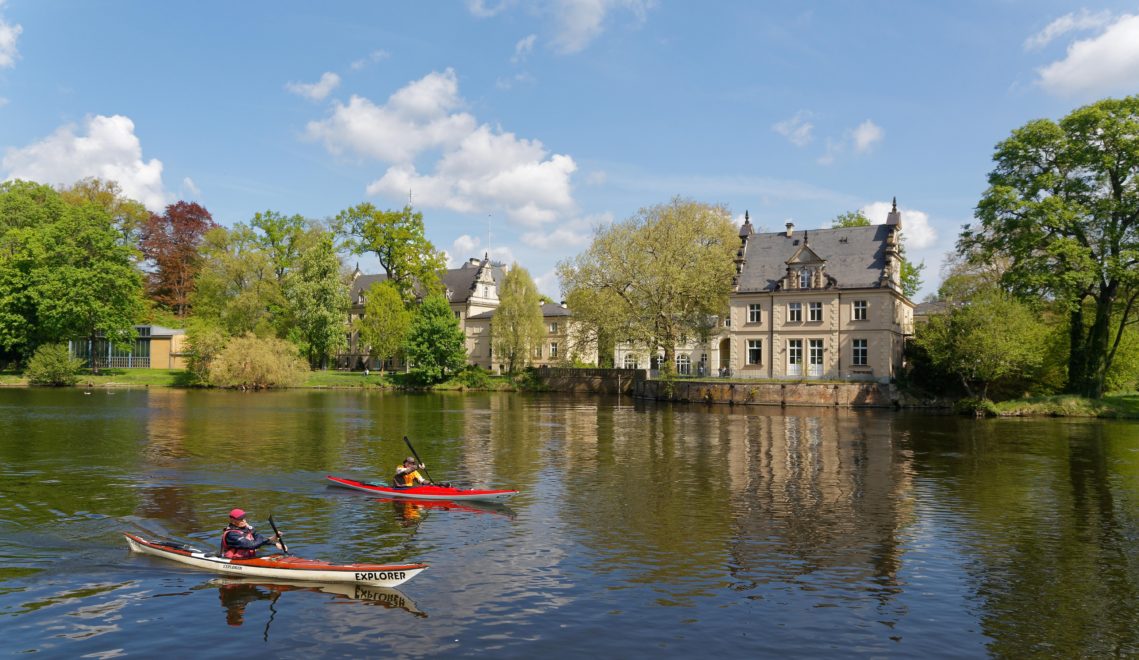 Am Griebnitzsee kann man Kanus ausleihen und dann in Richtung City fahren © PMSG/André Stiebitz