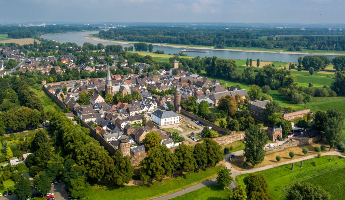 The medieval town of Zons from above