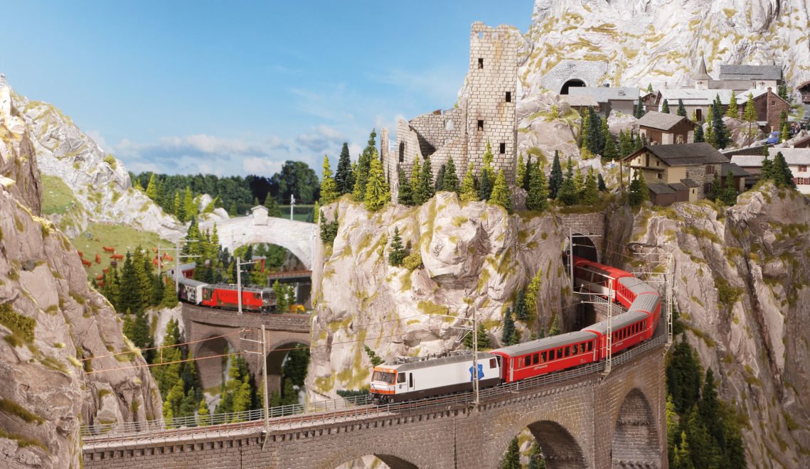 If all the tracks of the Miniatur Wunderland were laid end to end, they would form a 15 kilometer long track