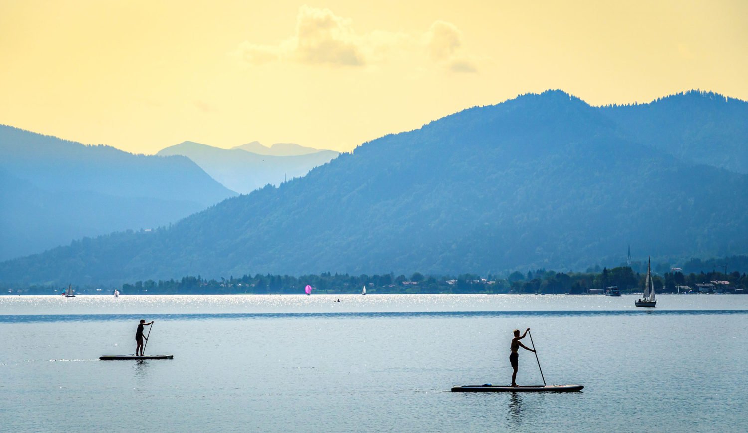 Bavaria can be so beautiful - on the road with the SUP on Lake Tegernsee