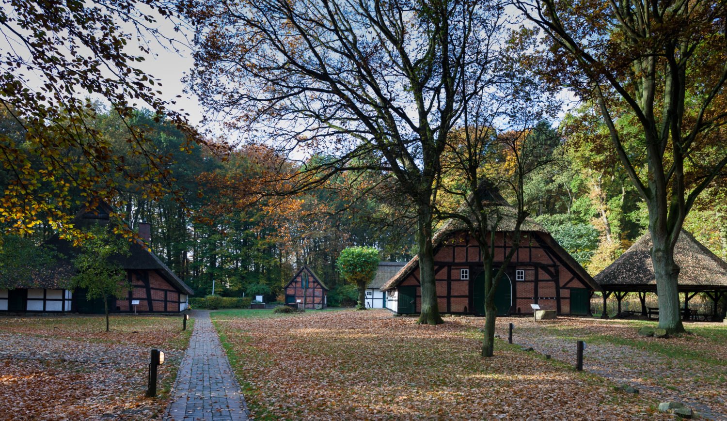 Walking through the open-air museum, you can relive the rural life of past centuries