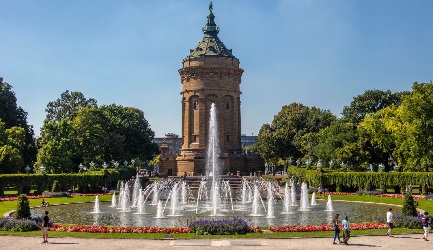 The old water tower with the surrounding parks is part of the largest contiguous Art Nouveau complex in Germany
