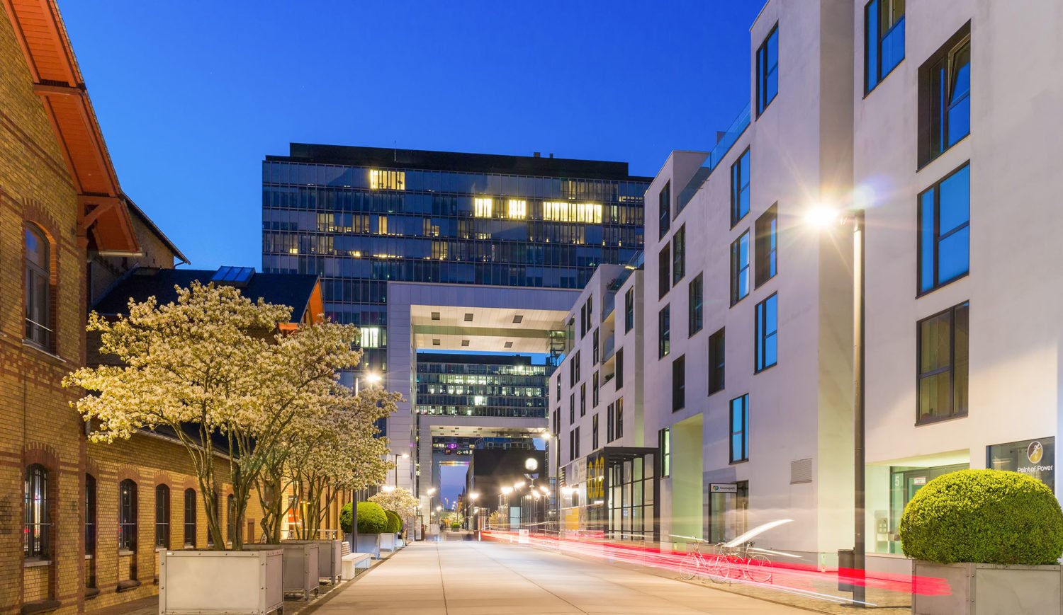 The Rheinauhafen is an exciting mix of modern buildings, historic structures and the over 60 meter high crane houses