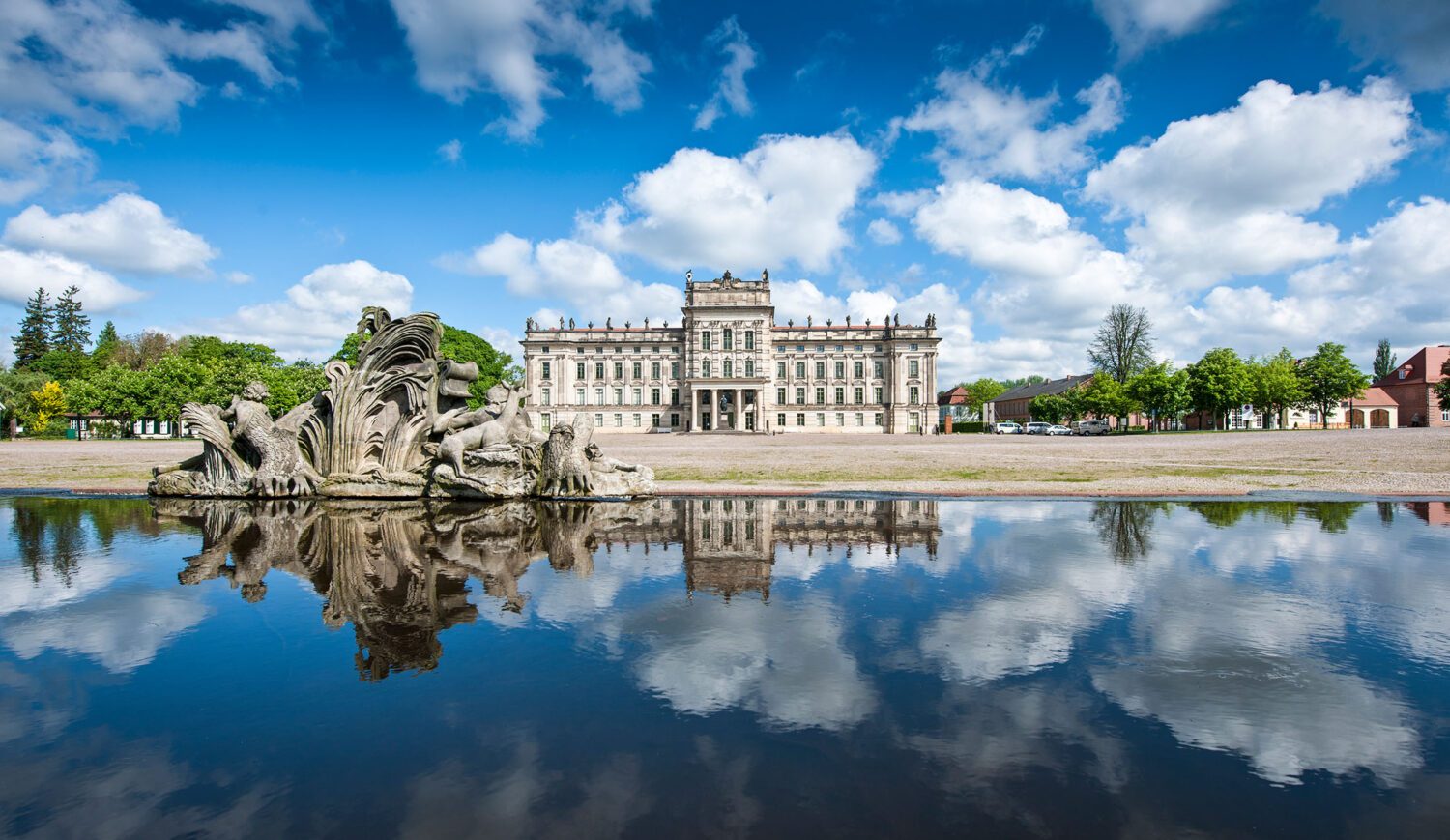 Ludwigslust Palace forms a spectacular architectural ensemble with the surrounding palace garden and its water features