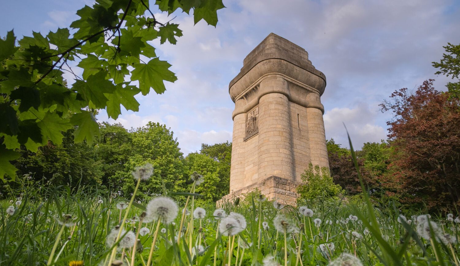 The Bismarck Tower was erected in 1902 to 1903 as a monument to Bismarck and today serves as an observation tower © Hildesheim Marketing GmbH The Bismarck Tower was erected in 1902 to 1903 as a monument to Bismarck and today serves as an observation tower © Hildesheim Marketing GmbH