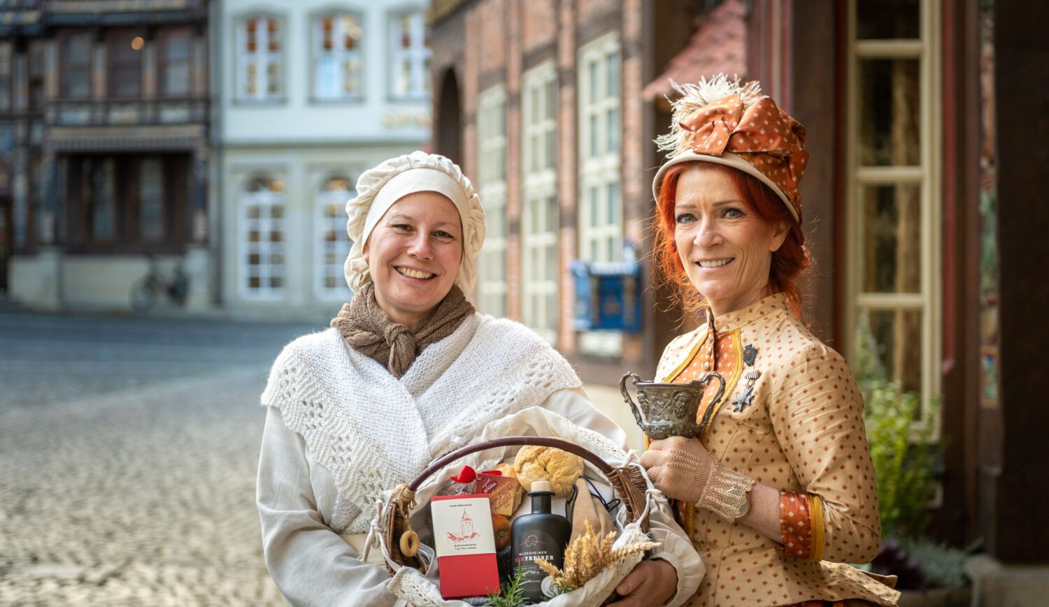 Frau Kommerzienrat and the baker's wife from Neustadt show you which specialties you should have tried © Harald Kiesel